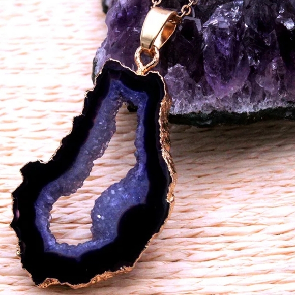 Natural Amethyst Druze Geode Stone Necklace - Picture 3 of 3
